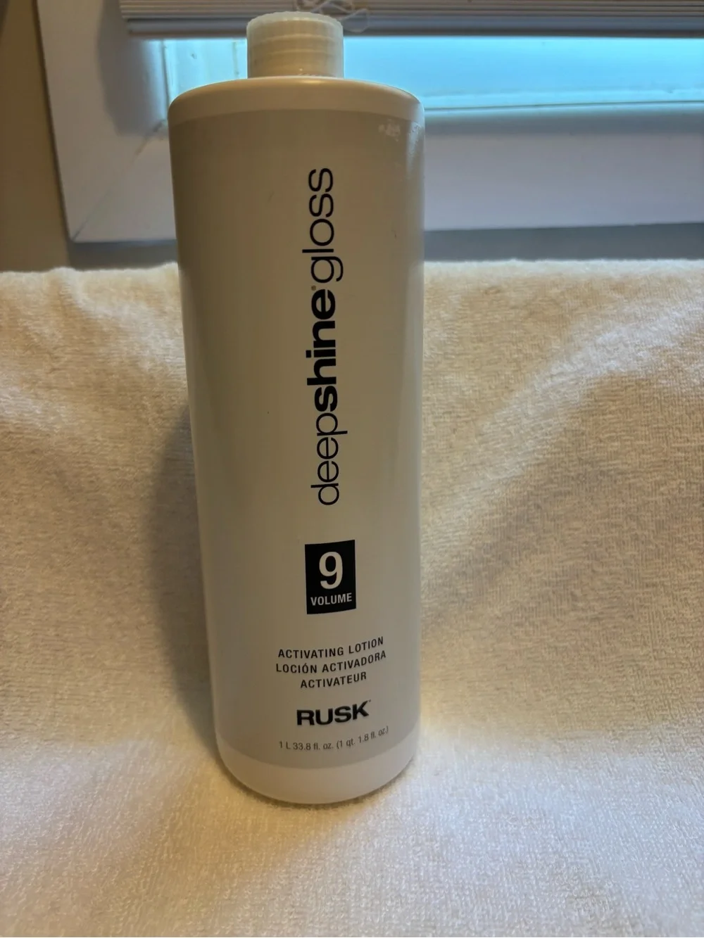 Rusk Deepshine Gloss 9 Volume Activating Lotion Hair Color 33.8oz 1L